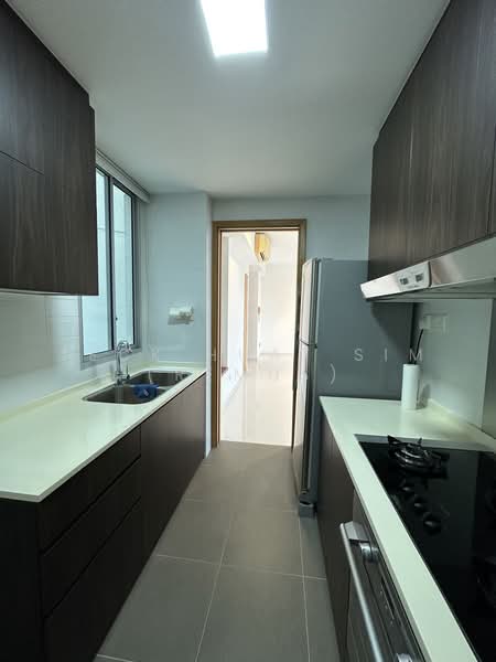 The Esta, Amber Gardens, 3 Bedrooms, 1,173 sqft, Condominium For Rent, by Teck Huat Sim (Remus), 24786321 - Kitchen - PropertyGuru.com.sg