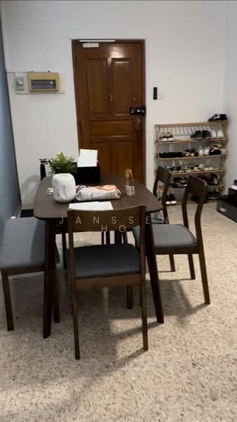 Lakeview Estate, 97A Upper Thomson Road, Room Rental, 100 sqft, Apartment For Rent, by Janssen Ho, 24786703 - PropertyGuru.com.sg