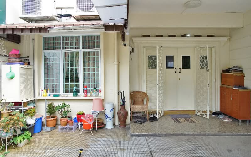 Lorong Pisang Hijau, , 3 Bedrooms, 2,500 sqft, Terraced House For Rent, by Eve Lim, 24787538 - PropertyGuru.com.sg