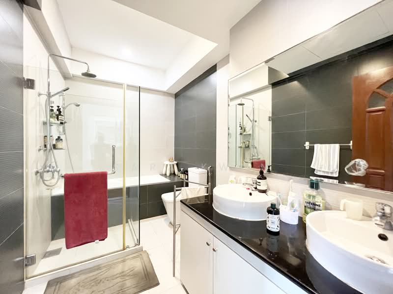 Lien Towers, 21 Holland Park, 5 Bedrooms, 5,048 sqft, Apartment For Rent, by Sara Kwon, 24788021 - PropertyGuru.com.sg