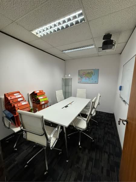 Chinatown Point, , 743 sqft, Office For Rent, by Calvin Ng, 24788135 - CommercialGuru.com.sg