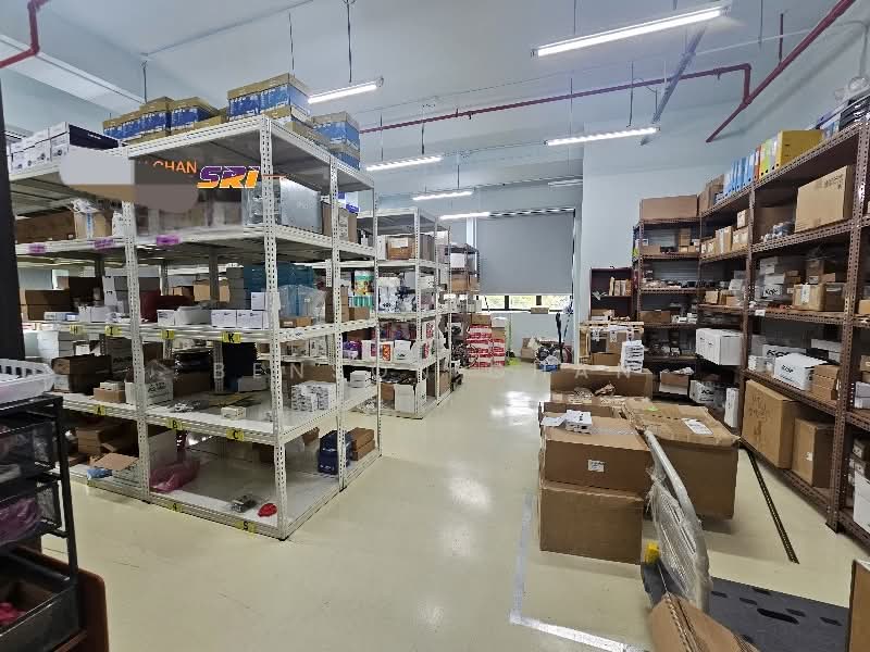 Tai Seng MRT 6 mins walk upper floor unit with own toilet front and back loading entrance, Joo Seng Road, 3,500 sqft, Warehouse For Rent, by Benson Chan, 24790000 - CommercialGuru.com.sg
