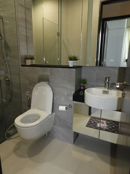 Kallang Riverside, 51 Kampong Bugis, 2 Bedrooms, 1,033 sqft, Condominium For Rent, by Chee Leong Yen, 24790074 - PropertyGuru.com.sg