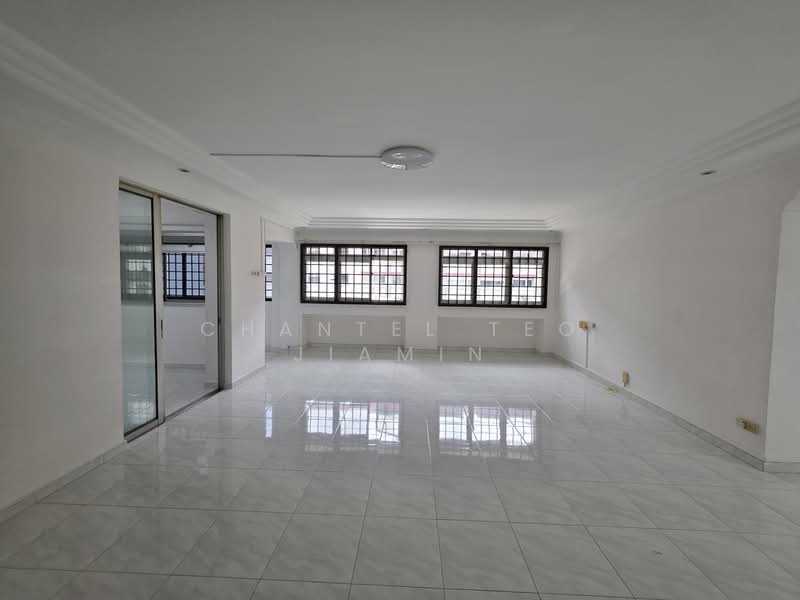 For Rent - 271 Pasir Ris Street 21