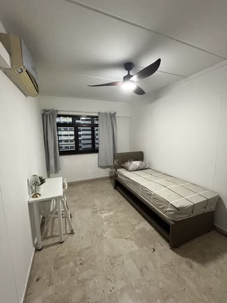 553 Woodlands Drive 44, 553 Woodlands Drive 44, Room Rental, 120 sqft, HDB Flat For Rent, by Kerri Koh Li Ping, 24790893 - PropertyGuru.com.sg
