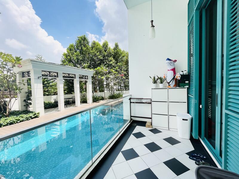 For Rent - The Quinn