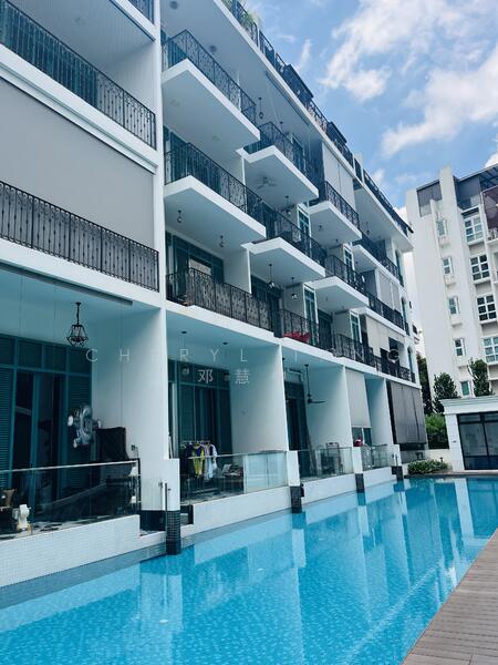 For Rent - The Quinn