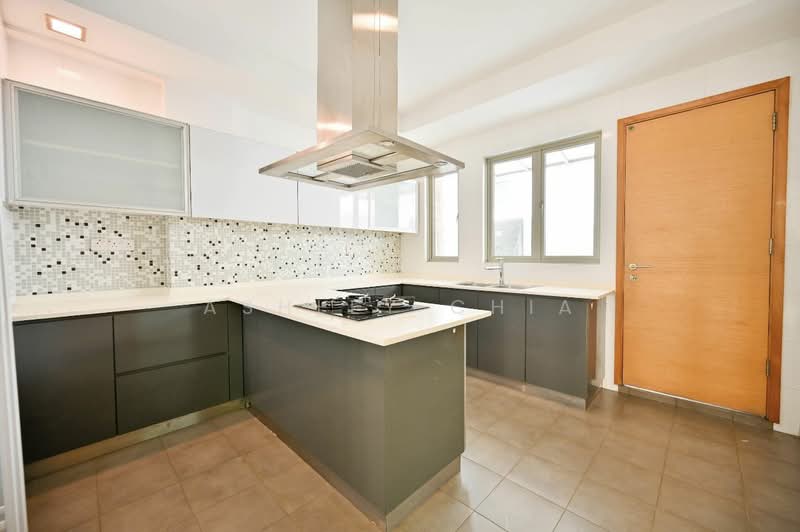 Greenbank Park, Greenbank Park, Clementi Park / Upper Bukit Timah, 6 Bedrooms, 6,723 sqft, Semi-Detached House For Rent, by Ashley Chia, 24791576 - PropertyGuru.com.sg
