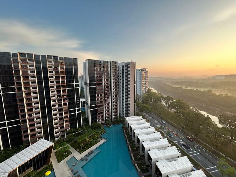 Riverfront Residences Condominium For Sale at S$ 2,280,000 | PropertyGuru Singapore