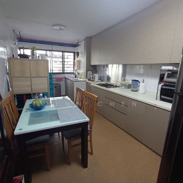 546 Ang Mo Kio Avenue 10, 546 Ang Mo Kio Avenue 10, Room Rental, 155 sqft, HDB Flat For Rent, by John Chen, 24792416 - PropertyGuru.com.sg