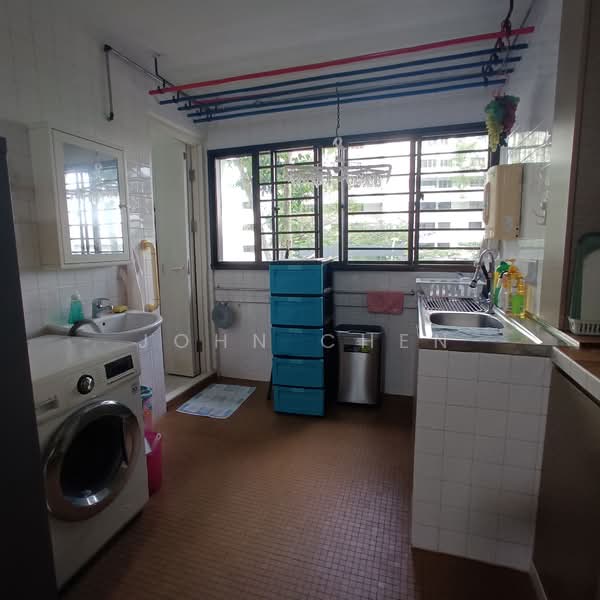 546 Ang Mo Kio Avenue 10, 546 Ang Mo Kio Avenue 10, Room Rental, 155 sqft, HDB Flat For Rent, by John Chen, 24792416 - PropertyGuru.com.sg