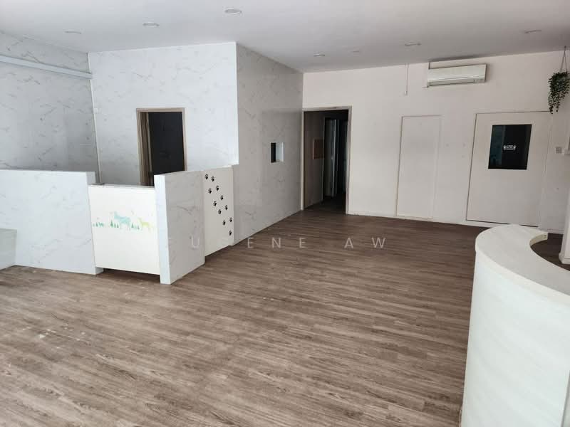 Sembawang Hills Estate, Jalan Gelenggang, 3 Bedrooms, 3,860 sqft, Shophouse For Sale, by Eugene Aw, 24793716 - PropertyGuru.com.sg