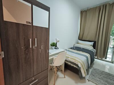 For Rent - Casa Merah