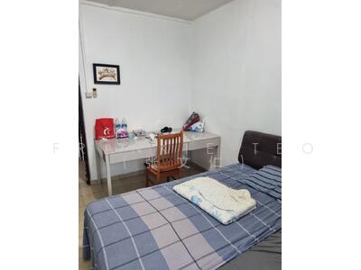 For Rent - 925 Jurong West Street 92