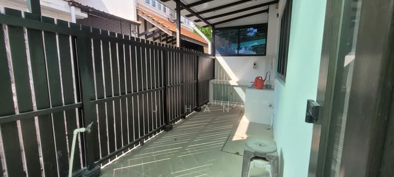 jalan saudara, jalan Saudara, 5 Bedrooms, 2,900 sqft, Terraced House For Sale, by J Han, 24795943 - PropertyGuru.com.sg
