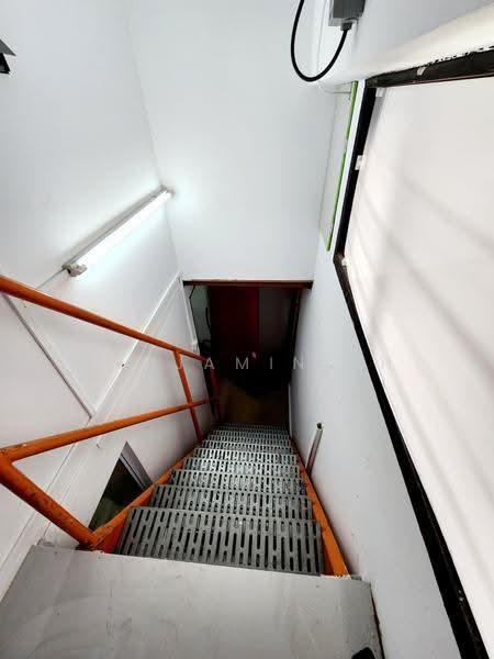 Ruby Warehouse Complex, 8 Kaki Bukit Rd 2, Eunos / Geylang / Paya Lebar, 2,496 sqft, Factory / Workshop (B2) For Sale, by Benjamin Oh, 24796264 - CommercialGuru.com.sg