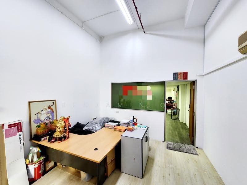 Ruby Warehouse Complex, 8 Kaki Bukit Rd 2, Eunos / Geylang / Paya Lebar, 2,496 sqft, Factory / Workshop (B2) For Sale, by Benjamin Oh, 24796264 - CommercialGuru.com.sg