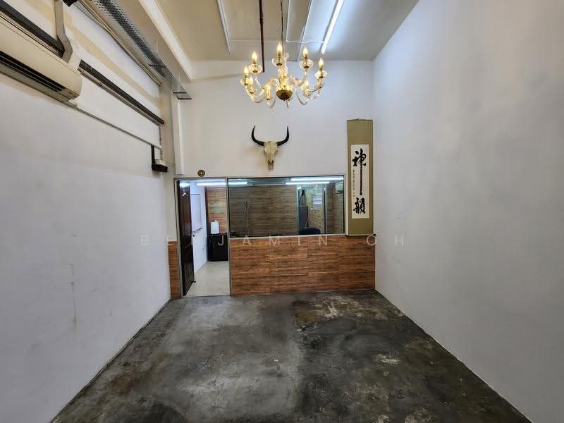 Ruby Warehouse Complex, 8 Kaki Bukit Rd 2, Eunos / Geylang / Paya Lebar, 2,496 sqft, Factory / Workshop (B2) For Sale, by Benjamin Oh, 24796264 - CommercialGuru.com.sg