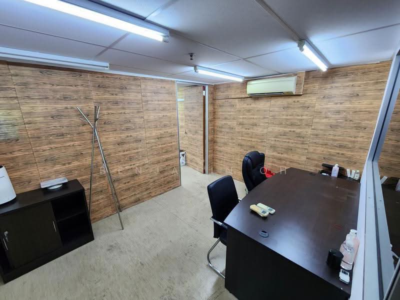 Ruby Warehouse Complex, 8 Kaki Bukit Rd 2, Eunos / Geylang / Paya Lebar, 2,496 sqft, Factory / Workshop (B2) For Sale, by Benjamin Oh, 24796264 - CommercialGuru.com.sg