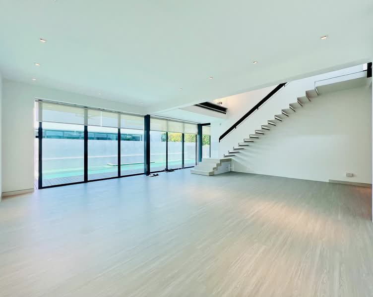 Detached Bungalow near Singapore Botanic Gardens, Coronation, King’s, Queen’s, Prince, Lutheran Road, 6 Bedrooms, 7,000 sqft, Bungalow House For Rent, by Adrian Chay, 24796388 - PropertyGuru.com.sg