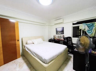 For Rent - 573 Hougang Street 51