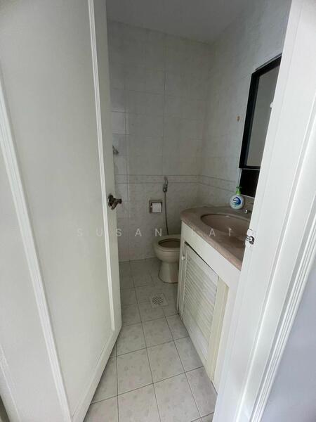 For Rent - Emerald Park