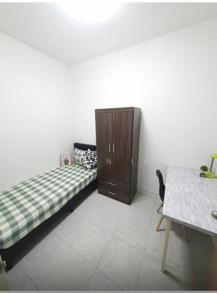 Avail 22 Dec 2025 $1100