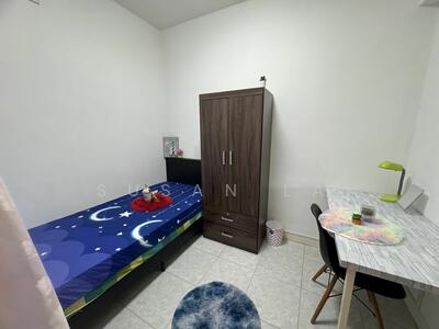 For Rent - Emerald Park