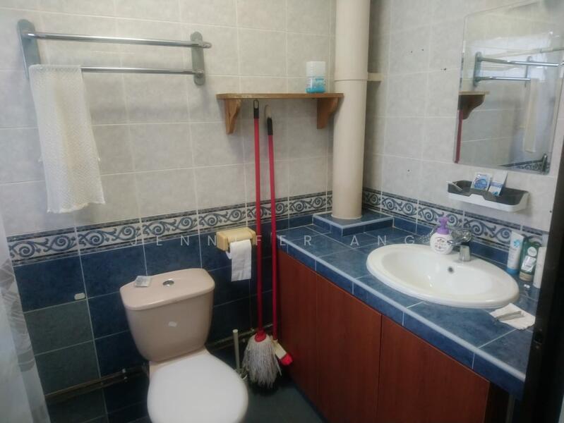 For Rent - 733 Tampines Street 71