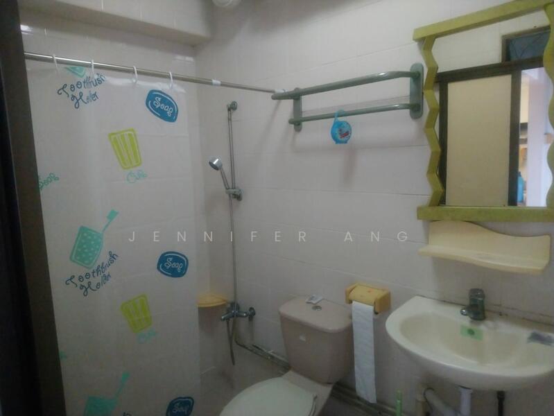 For Rent - 733 Tampines Street 71