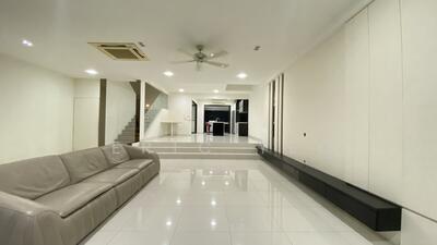 For Rent - Eastern Grove