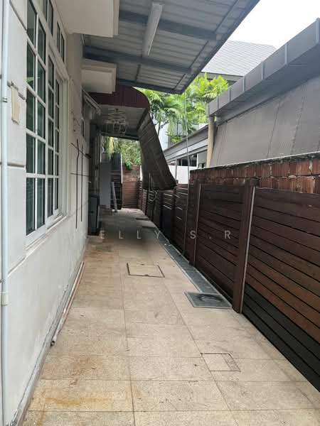 Boscombe Road, Boscombe Road, 7 Bedrooms, 7,000 sqft, Bungalow House For Rent, by Kelly Sam, 24799212 - PropertyGuru.com.sg