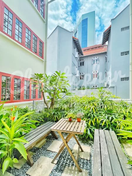 For Rent - AWARD WINNING CONSERVATION HOUSE 2 BEDDER @ MRT