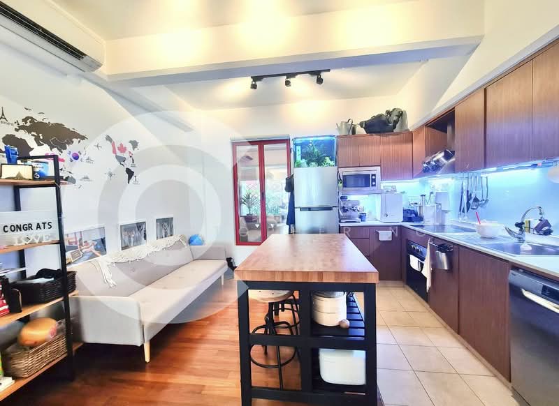 For Rent - AWARD WINNING CONSERVATION HOUSE 2 BEDDER @ MRT