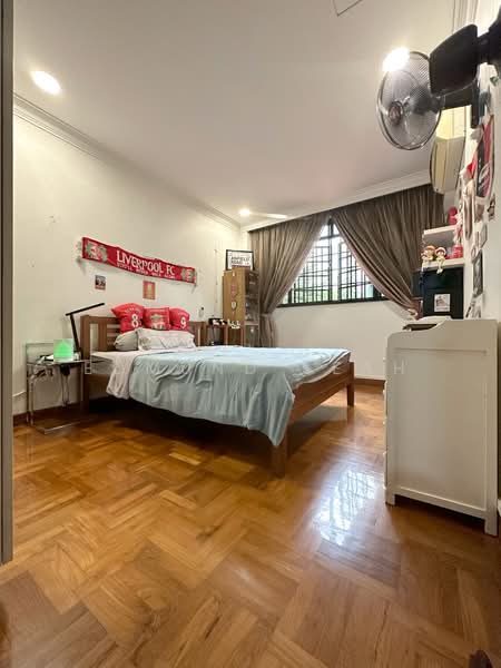 ★ 3 Storey Corner-Terrace ★ Create your dream home to fit your lifestyle perfectly! ★, Phillips Avenue, 6 Bedrooms, 4,200 sqft, Corner Terrace For Sale, by Edmund Seah, 24800061 - PropertyGuru.com.sg