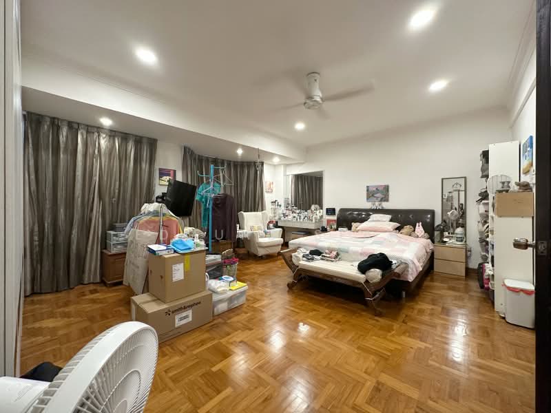 ★ 3 Storey Corner-Terrace ★ Create your dream home to fit your lifestyle perfectly! ★, Phillips Avenue, 6 Bedrooms, 4,200 sqft, Corner Terrace For Sale, by Edmund Seah, 24800061 - PropertyGuru.com.sg