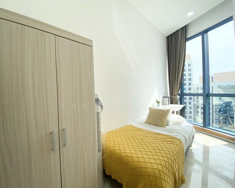 For Rent - Water Place