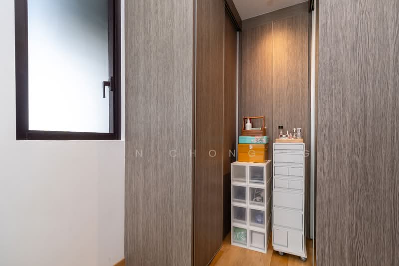 For Rent - The Crest