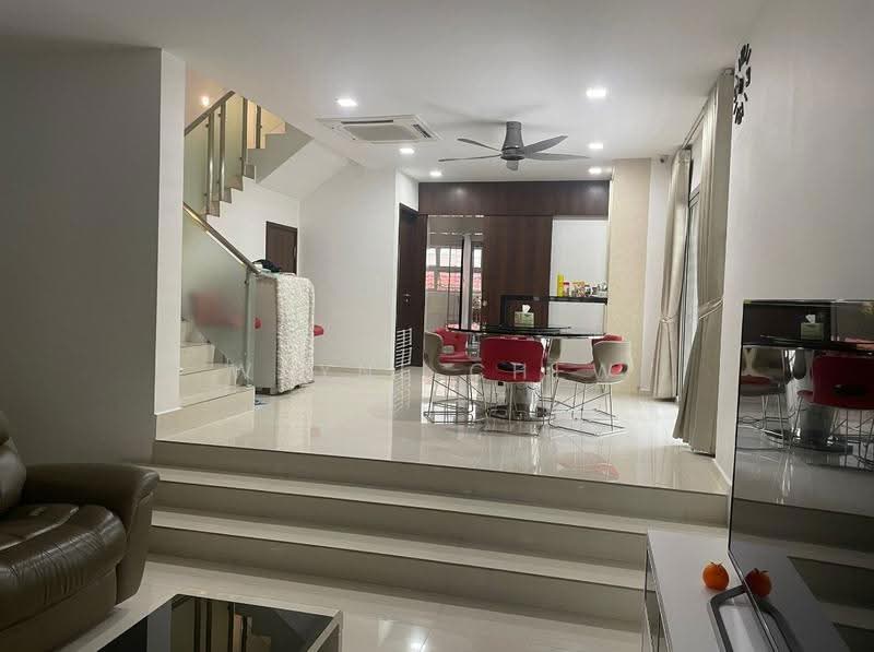 Westwood Avenue, Westwood Avenue Jurong West Jln Bahar, Boon Lay / Jurong / Tuas, 7 Bedrooms, 3,300 sqft, Corner Terrace For Sale, by Wayne Chew, 24801945 - PropertyGuru.com.sg