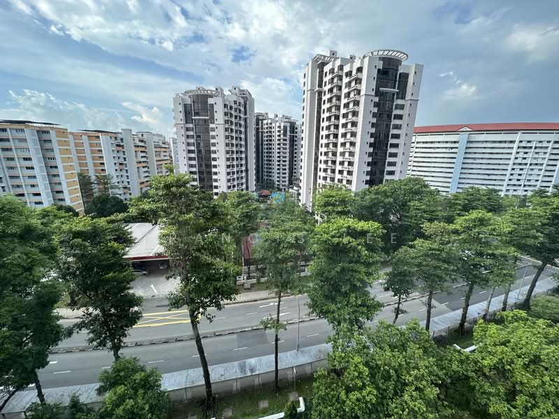 Parc Oasis, 51 Jurong East Avenue 1, Room Rental, 120 sqft, Condominium For Rent, by Francis Lee, 24803577 - PropertyGuru.com.sg