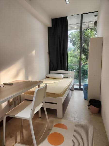 The Linear, 884 Upper Bukit Timah Road, Dairy Farm / Bukit Panjang / Choa Chu Kang, Room Rental, 95 sqft, Apartment For Rent, by Hui Xian, 24803686 - Bedroom - PropertyGuru.com.sg