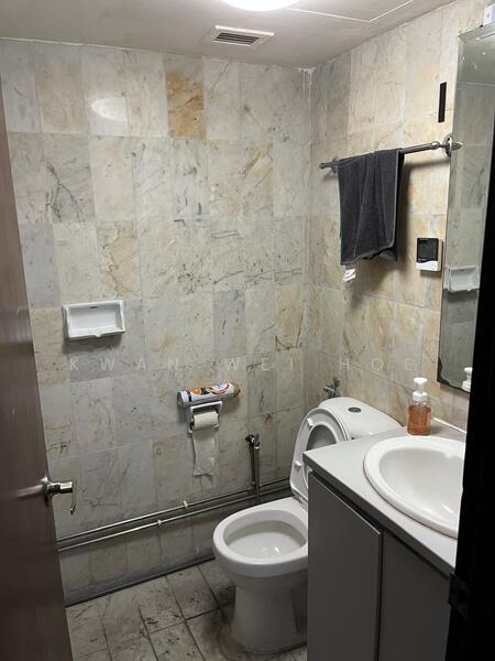 International Plaza, 10 Anson Road, Chinatown / Tanjong Pagar, 2,800 sqft, Office For Rent, by Kwan Wei Hoe, 24804082 - CommercialGuru.com.sg