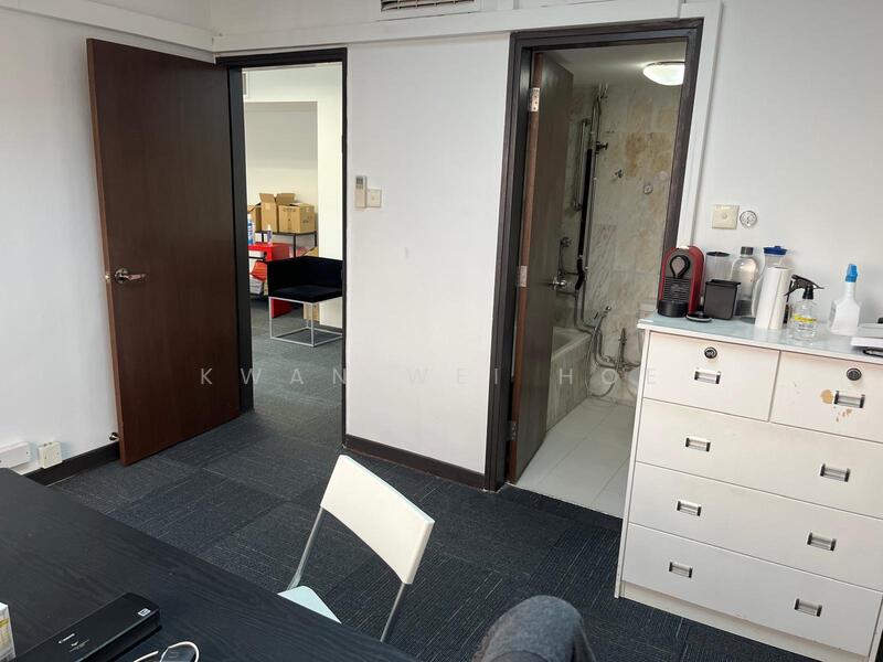 International Plaza, 10 Anson Road, Chinatown / Tanjong Pagar, 2,800 sqft, Office For Rent, by Kwan Wei Hoe, 24804082 - CommercialGuru.com.sg