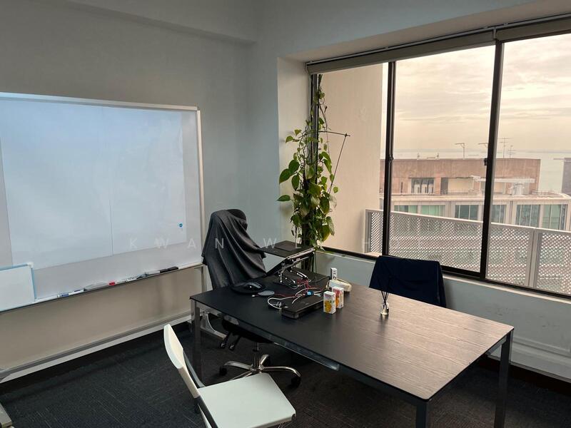International Plaza, 10 Anson Road, Chinatown / Tanjong Pagar, 2,800 sqft, Office For Rent, by Kwan Wei Hoe, 24804082 - CommercialGuru.com.sg