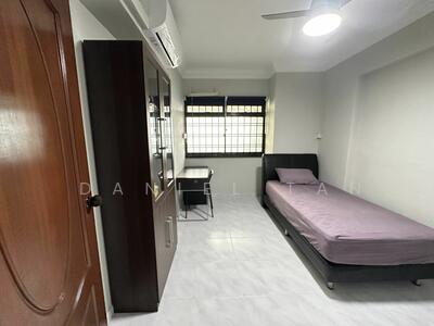 For Rent - 174 Lompang Road