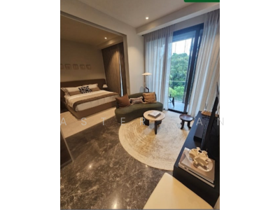 For Sale - 19 Nassim