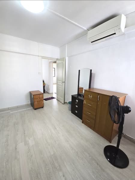 389 Yishun Avenue 6, 389 Yishun Avenue 6, 3 Bedrooms, 1,119 sqft, HDB Flat For Rent, by Yang Yu Qiang Jaraldmine, 24807832 - PropertyGuru.com.sg