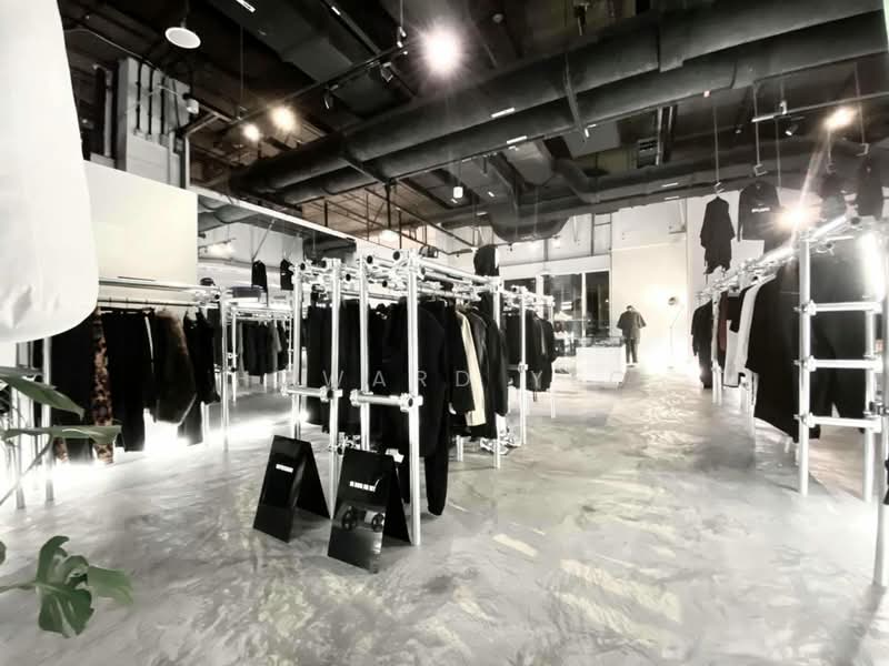OUE Downtown One, 6 Shenton Way, Boat Quay / Raffles Place / Marina, 215 sqft, Mall Shop For Rent, by Howard Yeo, 24807841 - CommercialGuru.com.sg