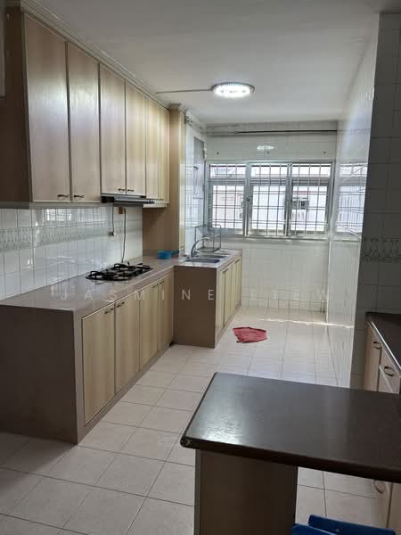 308 Woodlands Avenue 1, 308 Woodlands Avenue 1, 5 Bedrooms, 2,067 sqft, HDB Flat For Rent, by Jasmine Liew, 24807979 - PropertyGuru.com.sg