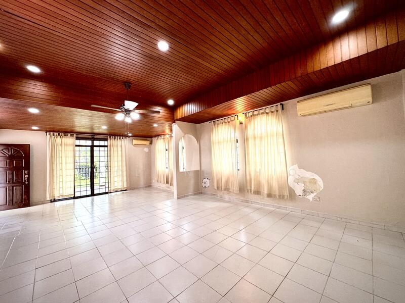 Cosy Quiet Fresh Air High Grd Bungalow at Jurong Park, , 4 Bedrooms, 3,100 sqft, Bungalow House For Rent, by Adeline Thio, 24808065 - PropertyGuru.com.sg
